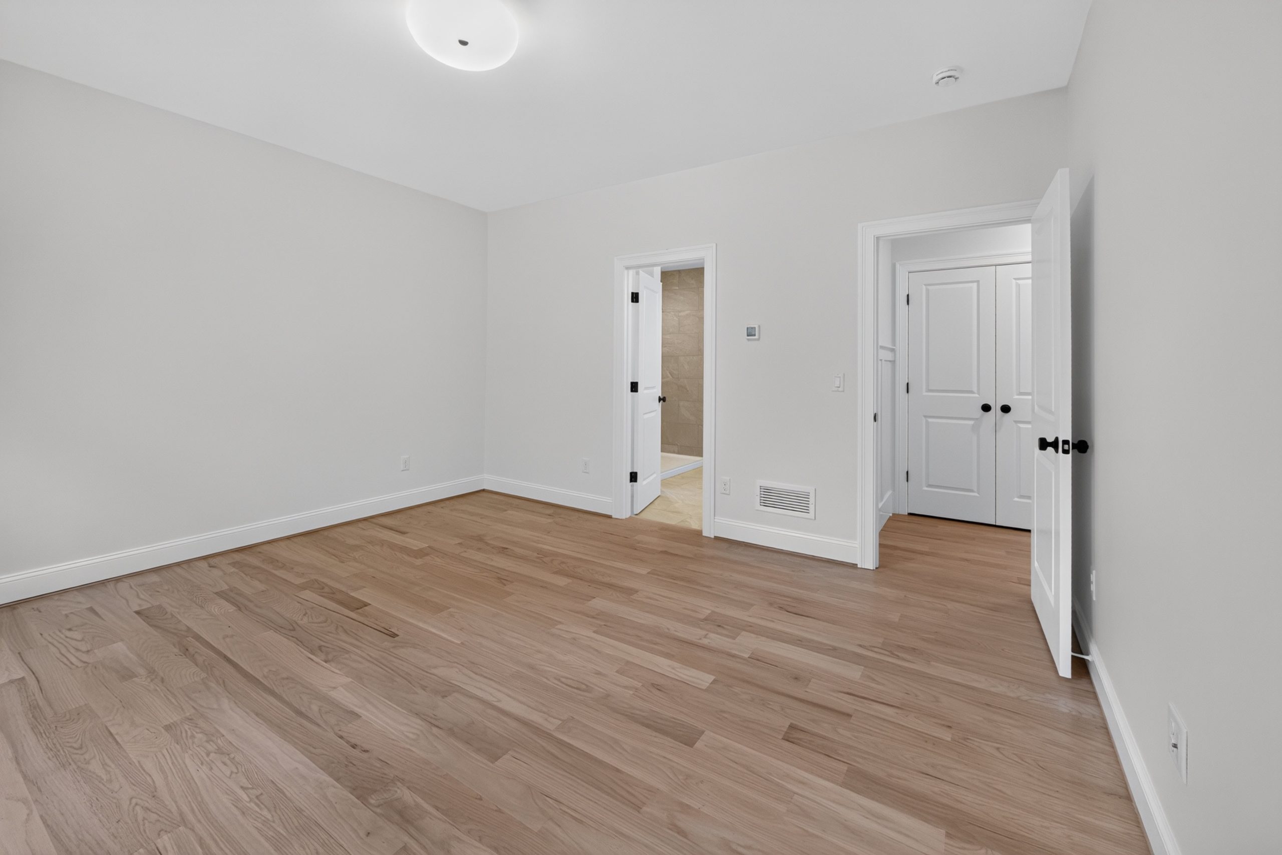 10 Maple Avenue - By Carrier